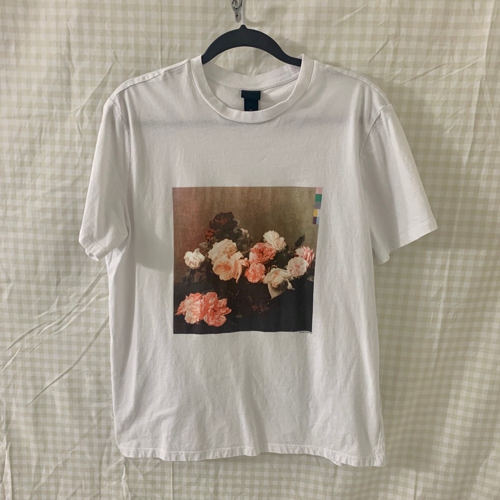 H&M men’s shortsleeved shirt with front design